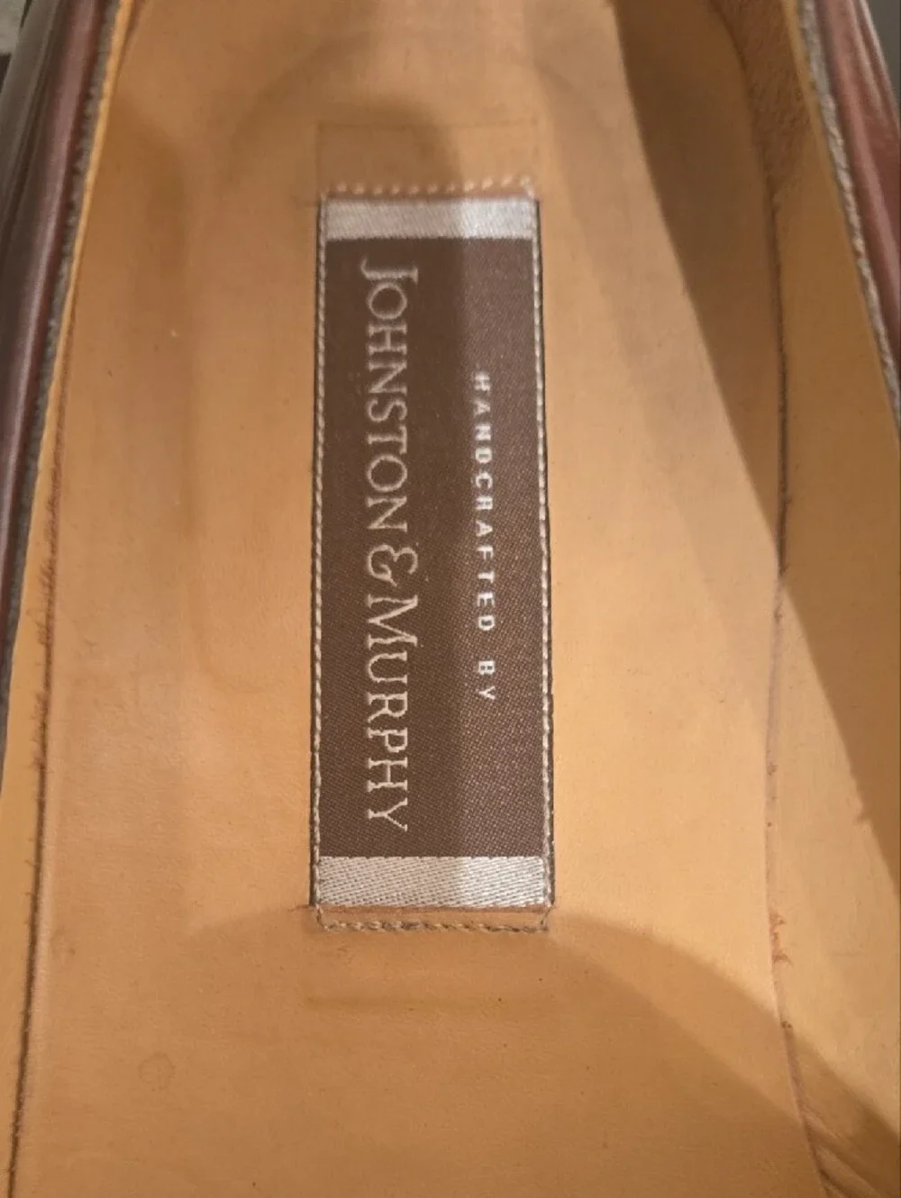Johnston & Murphy elegant tassel